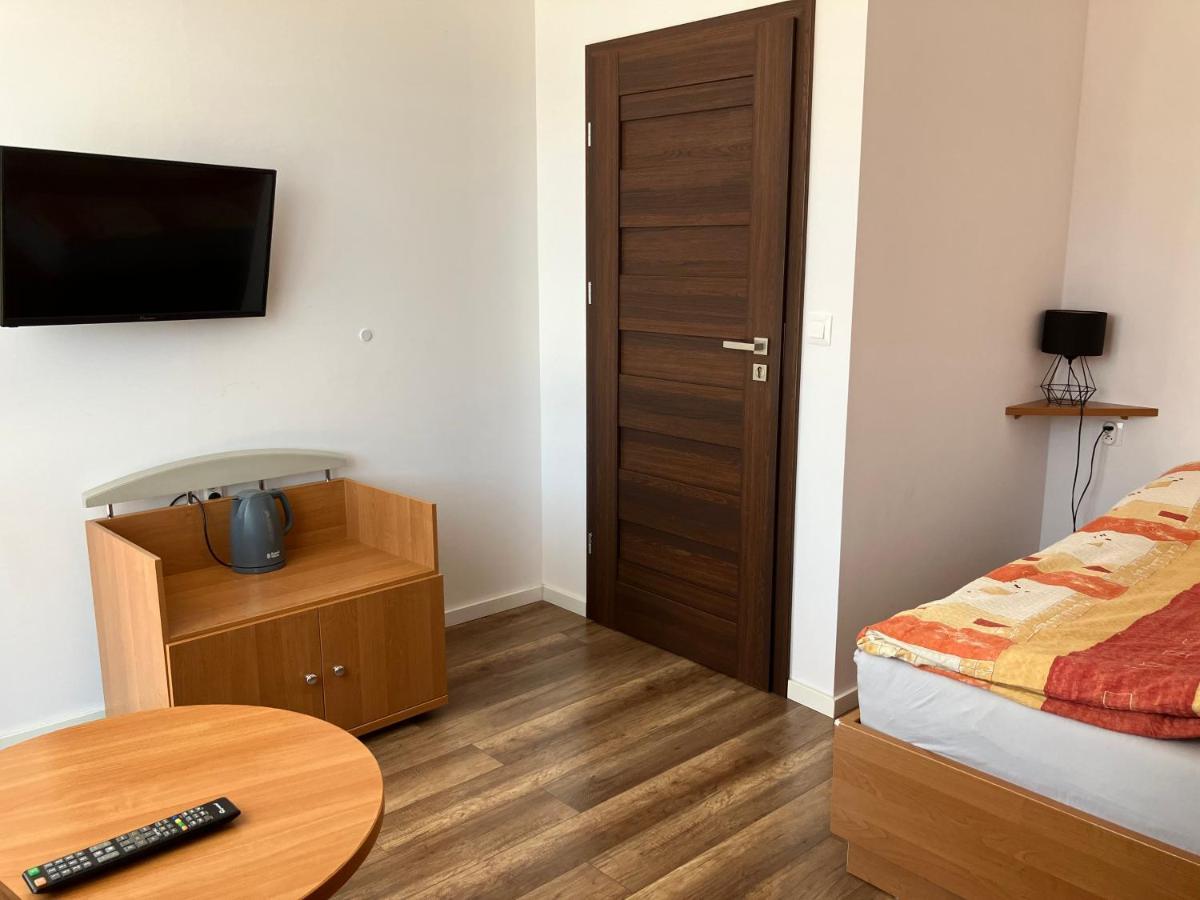 Agat Pokoje Goscinne Apartamenty Pobierowo Exteriér fotografie